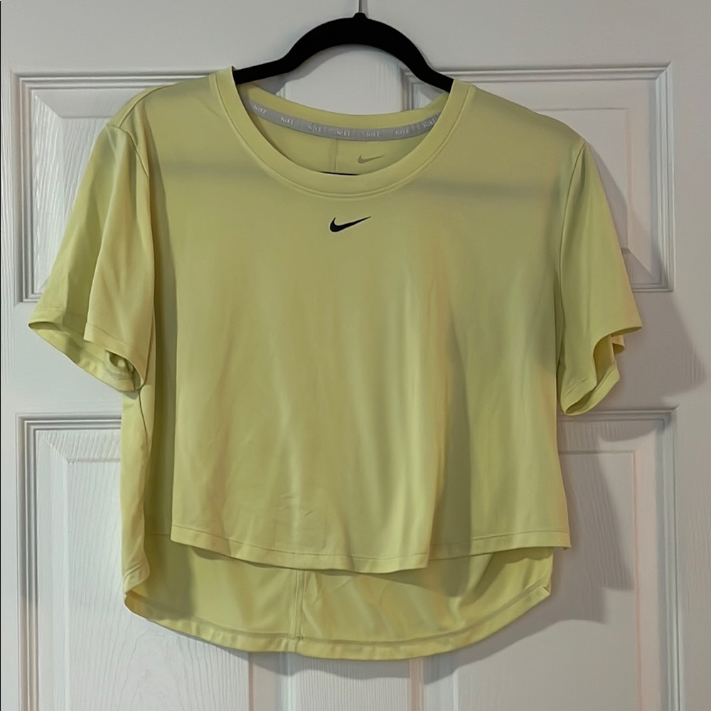 Nike Yellow Crop Top Relaxed Fit